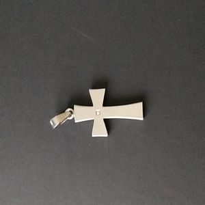 Cross Pendant, Stainless Steel with diamond. Chain Included